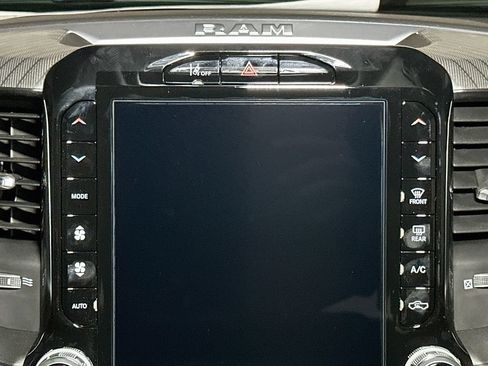 New 2026 RAM 1500 Big Horn AWD/4WD image 11
