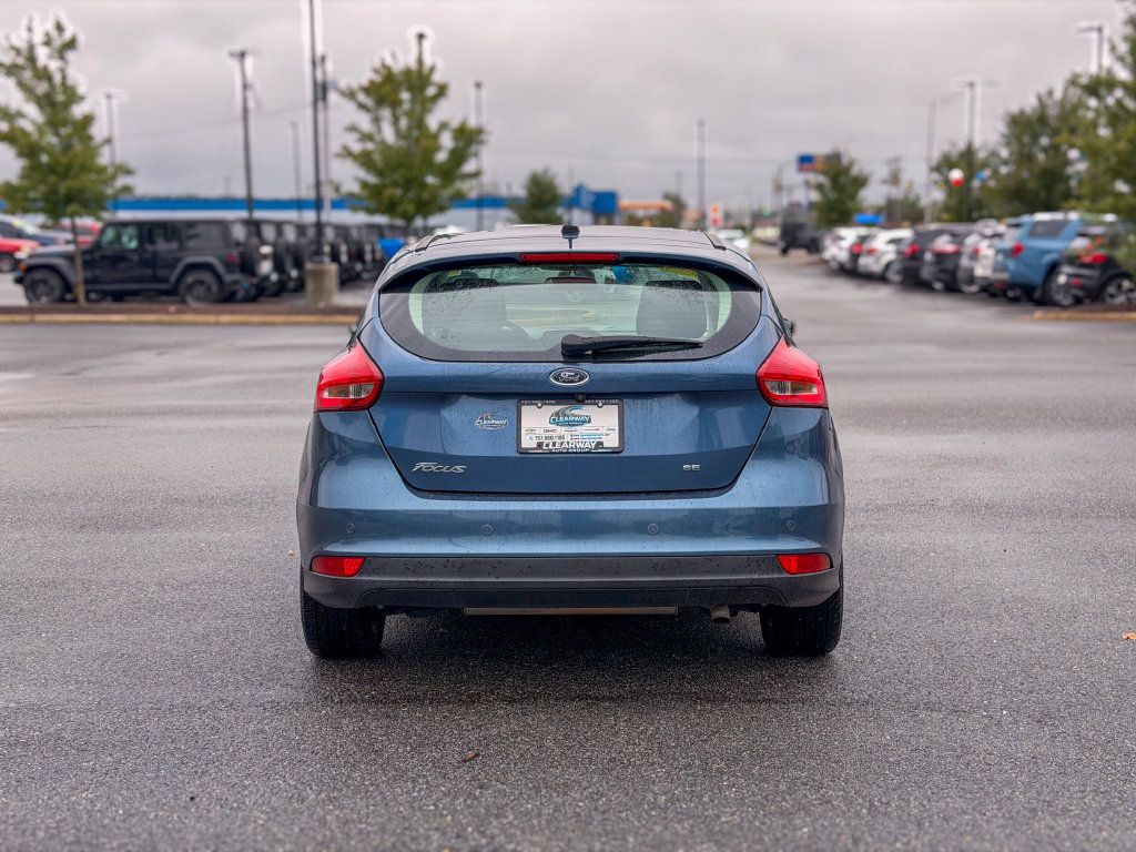 Used 2018 Ford Focus SEL FWD image 6