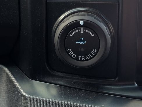Used 2025 Ford F350 Platinum AWD/4WD image 17