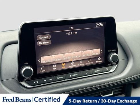 Used 2024 Nissan Rogue SV image 16