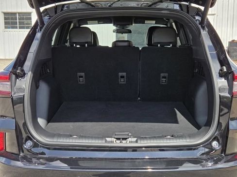 Used 2023 Ford Escape ST-Line w/ Tech Pack #1 FWD image 9