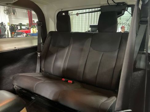 Used 2013 Jeep Wrangler Rubicon w/ PWR Convenience Group image 20