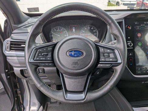 Used 2025 Subaru Forester Limited AWD/4WD image 19