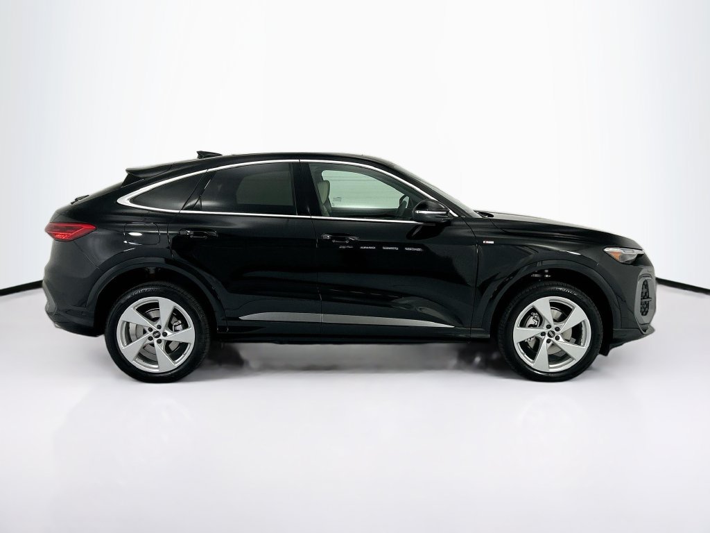 Used 2026 Audi Q5 Premium Plus AWD/4WD image 5