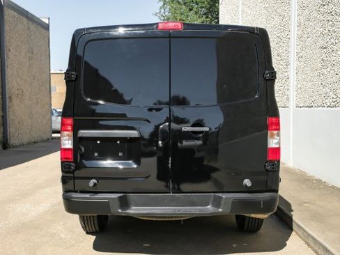 Used 2021 Nissan NV 2500 S image 16