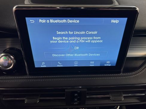 Used 2022 Lincoln Corsair AWD w/ Equipment Group 101A image 10