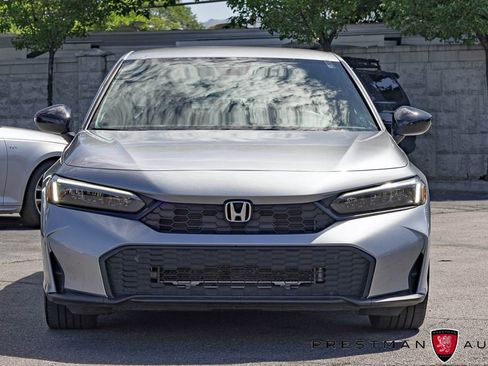 Used 2025 Honda Civic Sport image 8