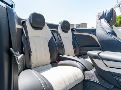 New 2026 Bentley Continental GTC AWD/4WD image 19