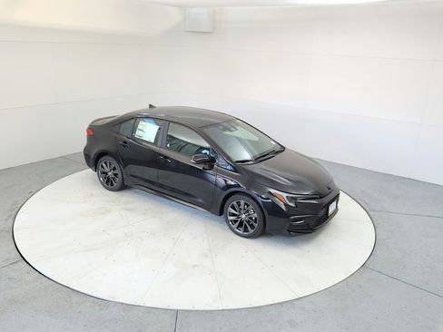 Used 2024 Toyota Corolla SE FWD image 16