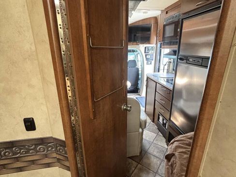 Used 2013 Mercedes-Benz Sprinter 3500 image 36