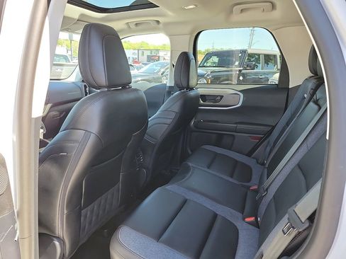 Certified 2025 Ford Bronco Sport Outer Banks w/ Outer Banks Tech Package+ AWD/4WD image 9