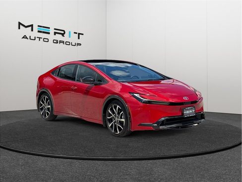 Used 2023 Toyota Prius Prime Premium FWD image 1