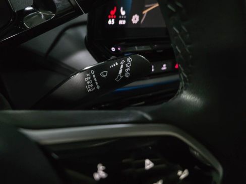 Used 2023 Volkswagen ID.4 2WD image 20