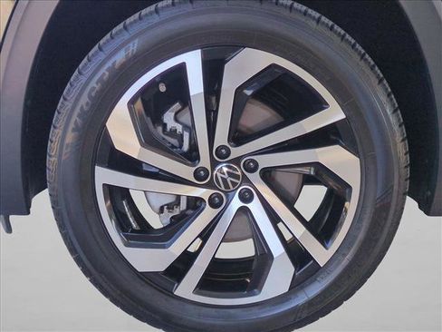 Used 2021 Volkswagen Atlas SEL Premium AWD/4WD image 13
