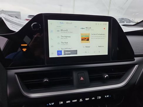 New 2026 Lexus UX 300h 300h Premium image 16