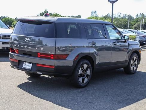 New 2026 Hyundai Santa Fe SE FWD image 5
