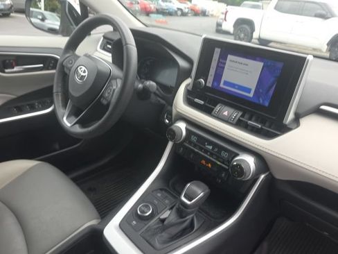 Used 2023 Toyota RAV4 XLE Premium AWD/4WD image 12