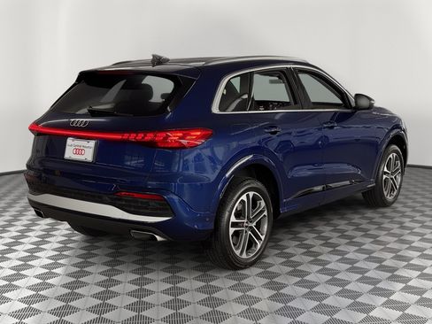 Certified 2025 Audi Q5 Premium w/ Premium Plus AWD/4WD image 9
