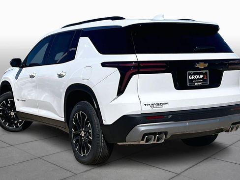 New 2026 Chevrolet Traverse LT w/ Enhanced Driving Package FWD image 13
