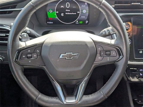 Certified 2023 Chevrolet Bolt EUV LT w/ Comfort Package image 9