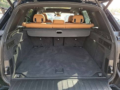 Certified 2024 BMW X5 xDrive40i w/ M Sport Package image 28