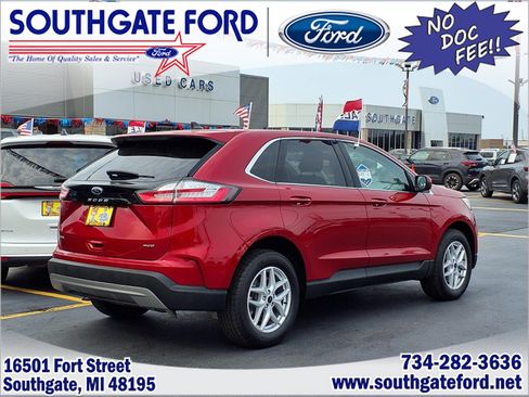 Used 2023 Ford Edge SEL w/ Convenience Package AWD/4WD image 2
