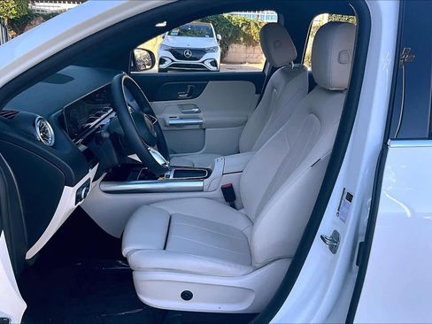 Used 2025 Mercedes-Benz GLA 250 image 7