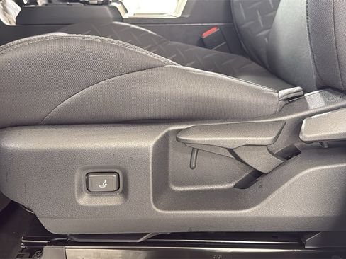 New 2025 Toyota Tacoma SR5 image 14