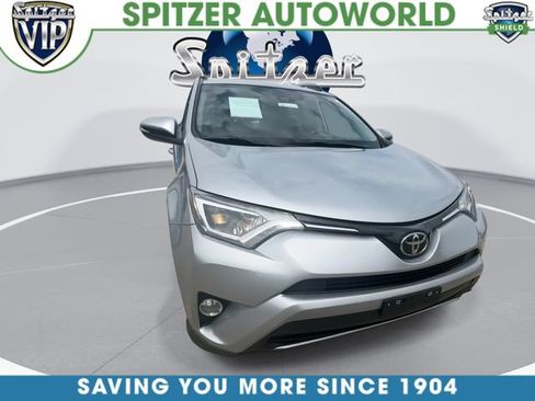 Used 2018 Toyota RAV4 XLE w/ Plus Extra Value Package AWD/4WD image 3