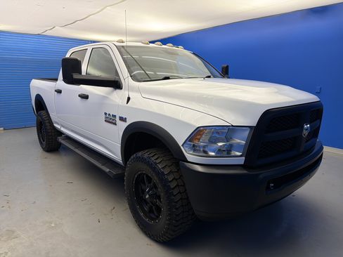 Used 2015 RAM 2500 Tradesman w/ Popular Equipment Group image 2