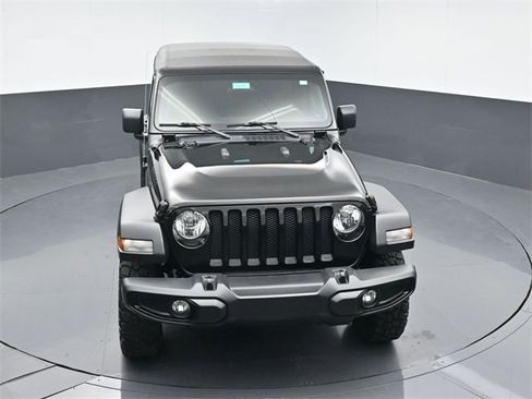 Used 2022 Jeep Wrangler Unlimited Sport image 39