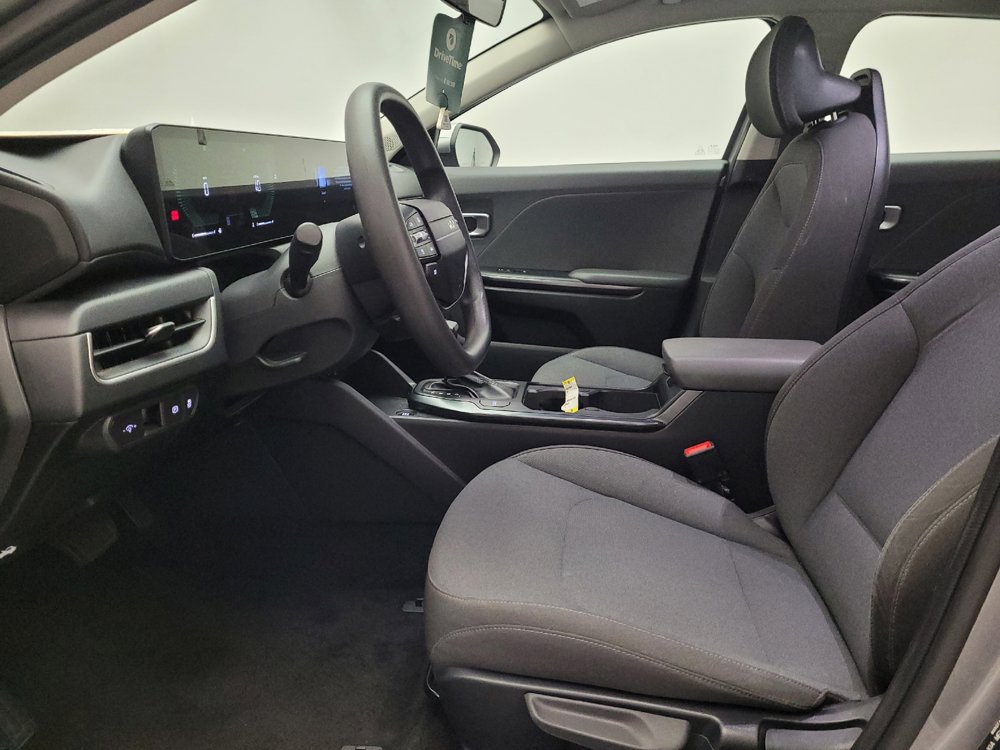 Used 2025 Kia K4 FWD image 17