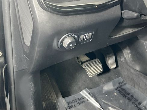 Used 2022 Jeep Compass Trailhawk AWD/4WD image 10