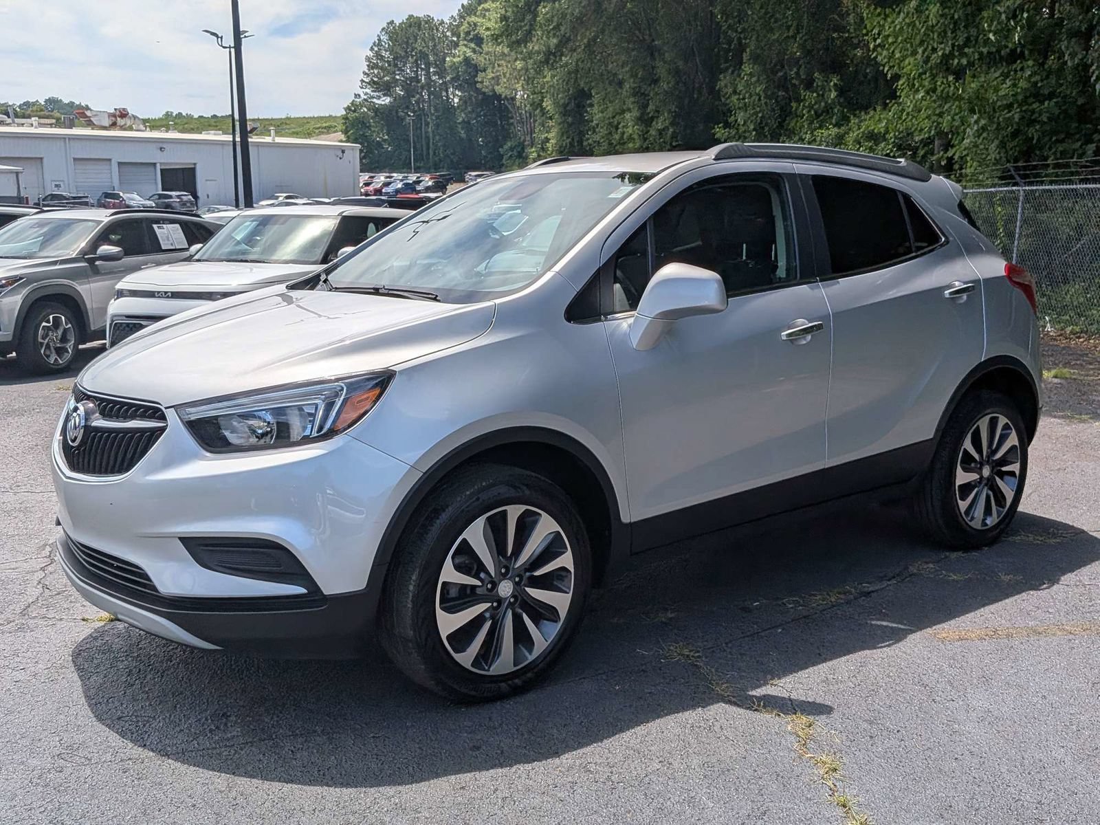 Used 2022 Buick Encore Preferred w/ Safety Package AWD/4WD image 8