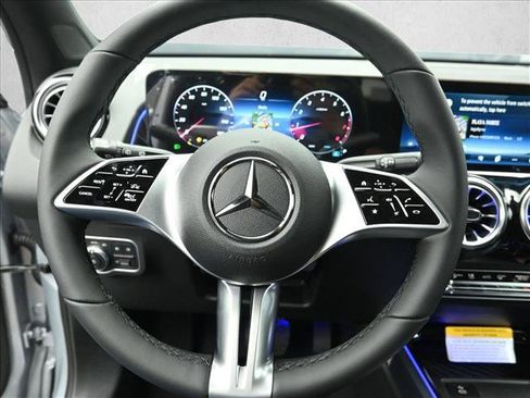 Certified 2026 Mercedes-Benz GLB 250 4MATIC image 14