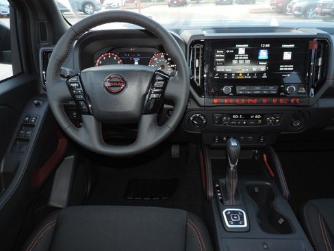 New 2026 Nissan Frontier PRO-4X w/ Pro-4x Convenience Package image 18