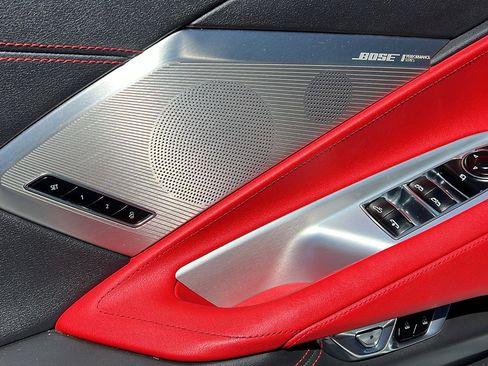 Used 2021 Chevrolet Corvette Stingray Preferred Conv w/ Z51 Performance Package image 12