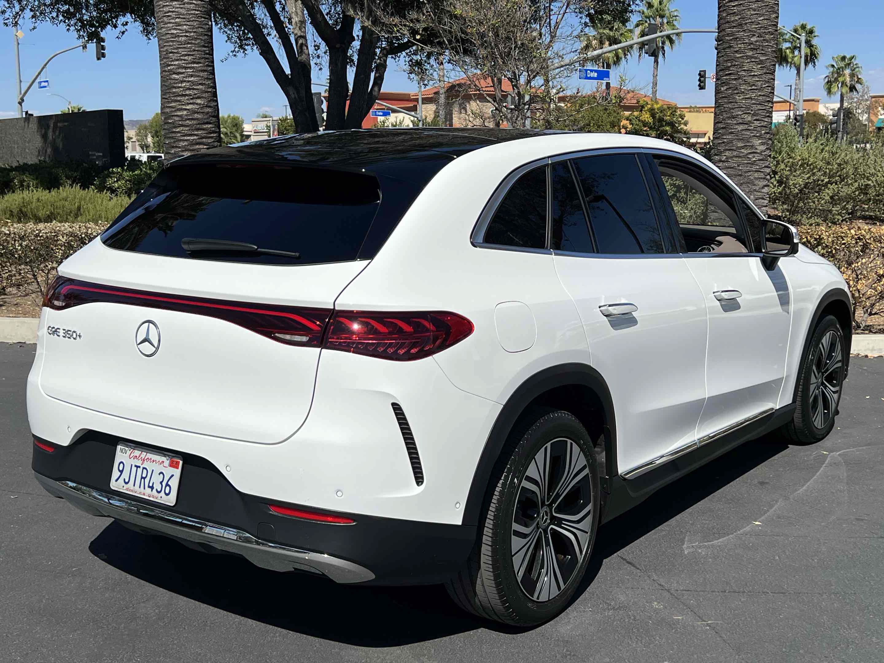 Used 2023 Mercedes-Benz EQE 350+ SUV image 18