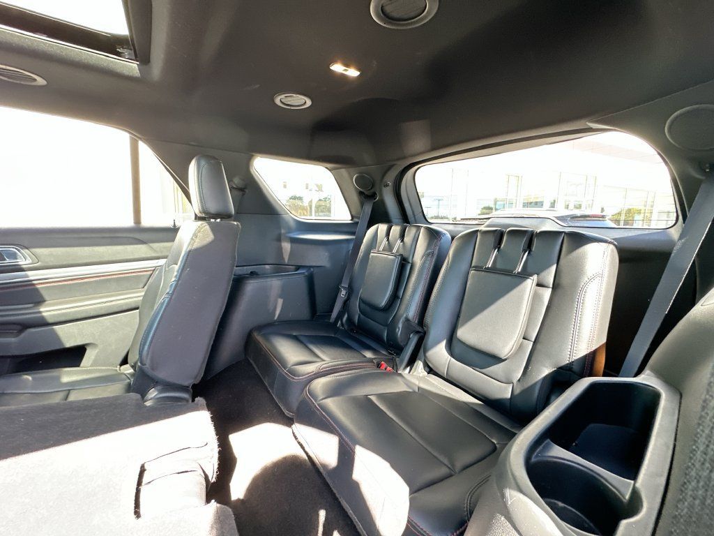 Used 2019 Ford Explorer Sport AWD/4WD image 28