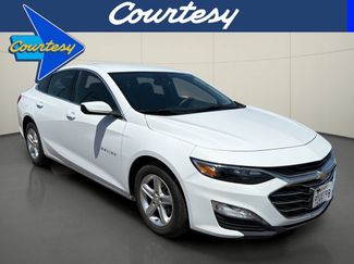 Used 2024 Chevrolet Malibu LT FWD video 1