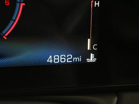 New 2025 Chevrolet TrailBlazer LT w/ Convenience Package FWD image 9