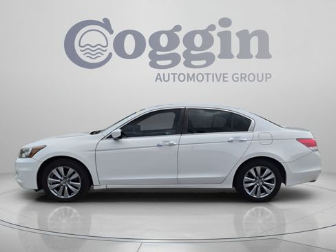 Used 2011 Honda Accord EX-L image 3