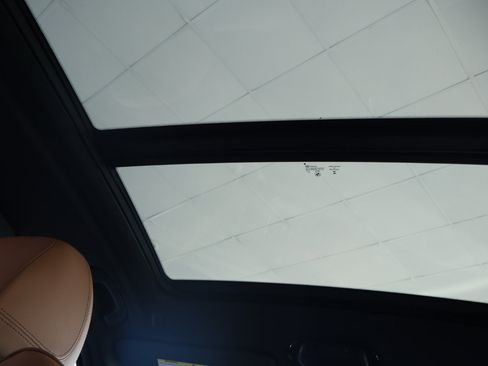 Used 2018 BMW X3 M40i w/ Premium Package image 33