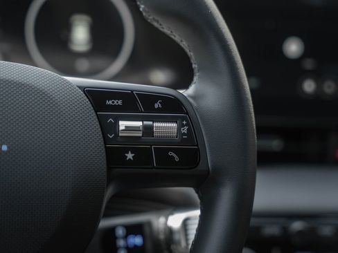 New 2025 Hyundai Ioniq 5 XRT image 30