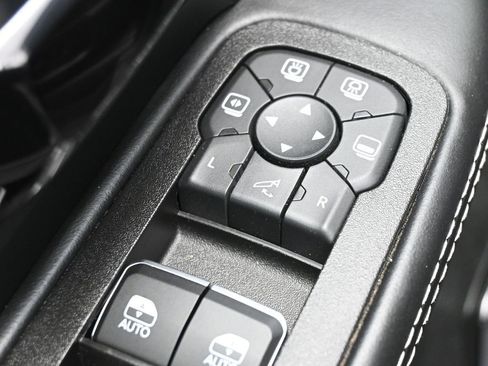 Used 2025 RAM 2500 Rebel w/ Rebel Level 2 Equipment Group image 13