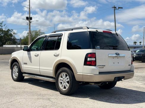 Used 2008 Ford Explorer Eddie Bauer image 3