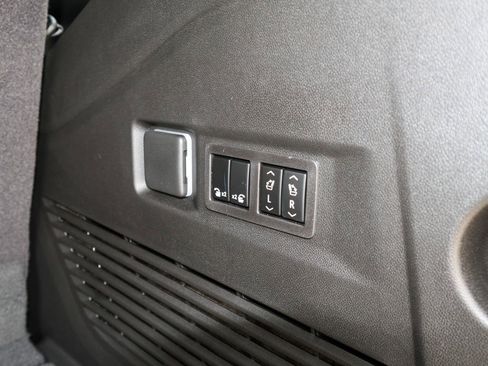New 2026 GMC Yukon Elevation AWD/4WD image 5