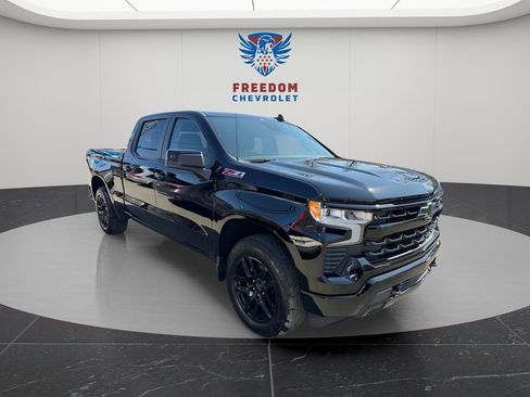 Used 2024 Chevrolet Silverado 1500 RST w/ Convenience Package II image 7