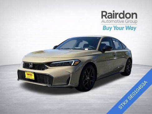 Used 2025 Honda Civic Sport image 3