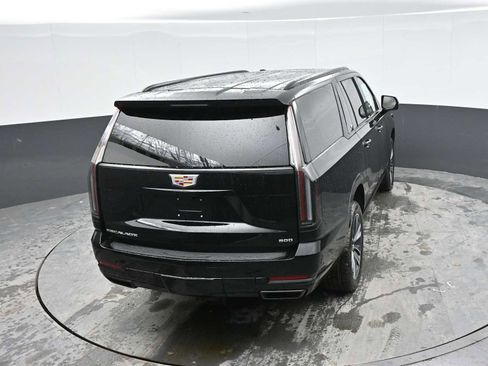 New 2026 Cadillac Escalade ESV Sport image 36